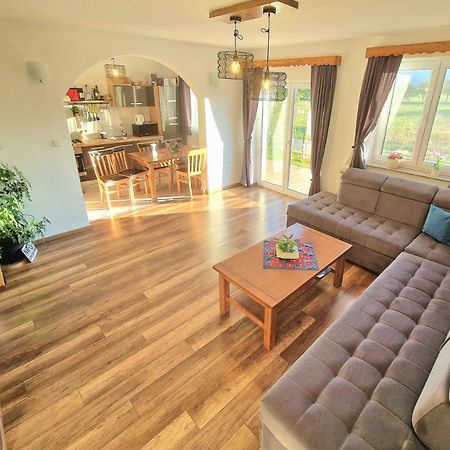 Holiday Home Melani Sinac Экстерьер фото