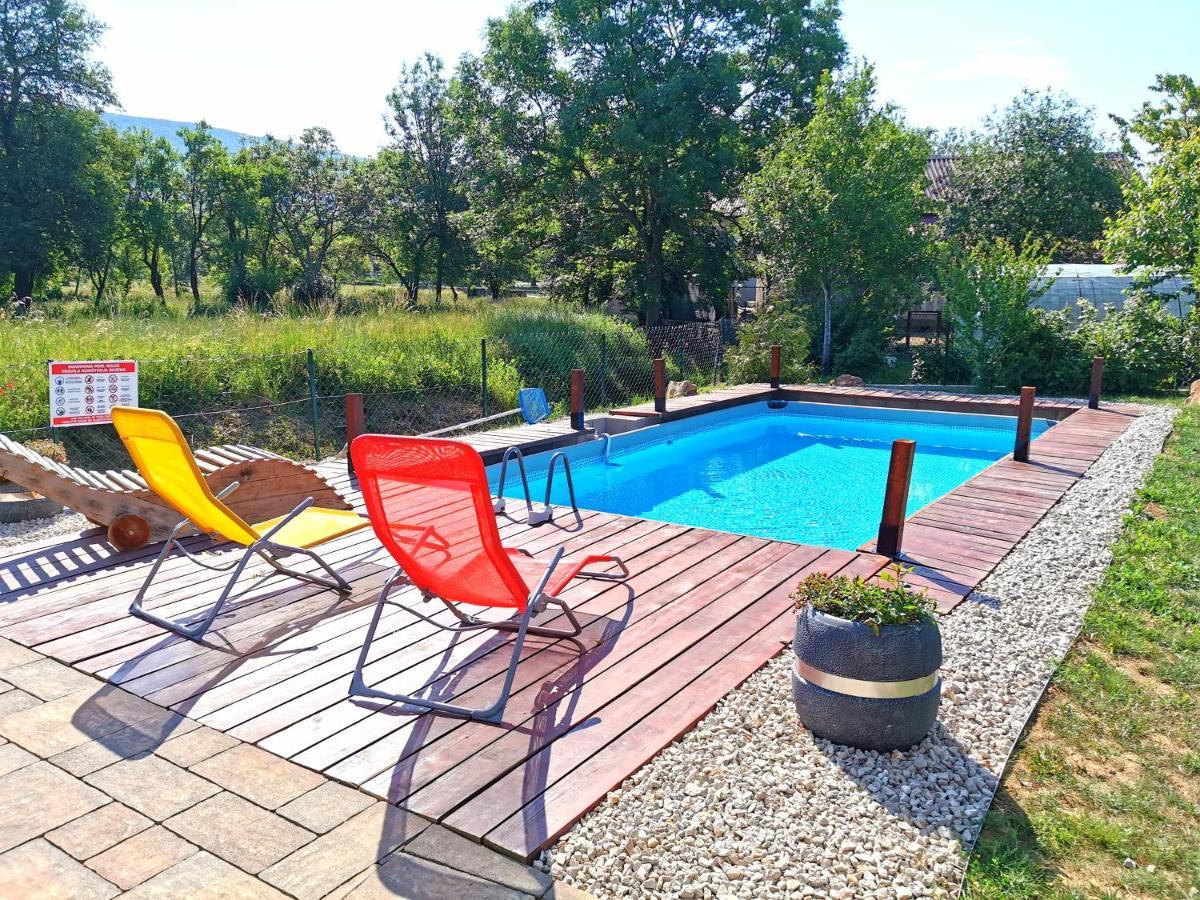 Holiday Home Melani Sinac Экстерьер фото